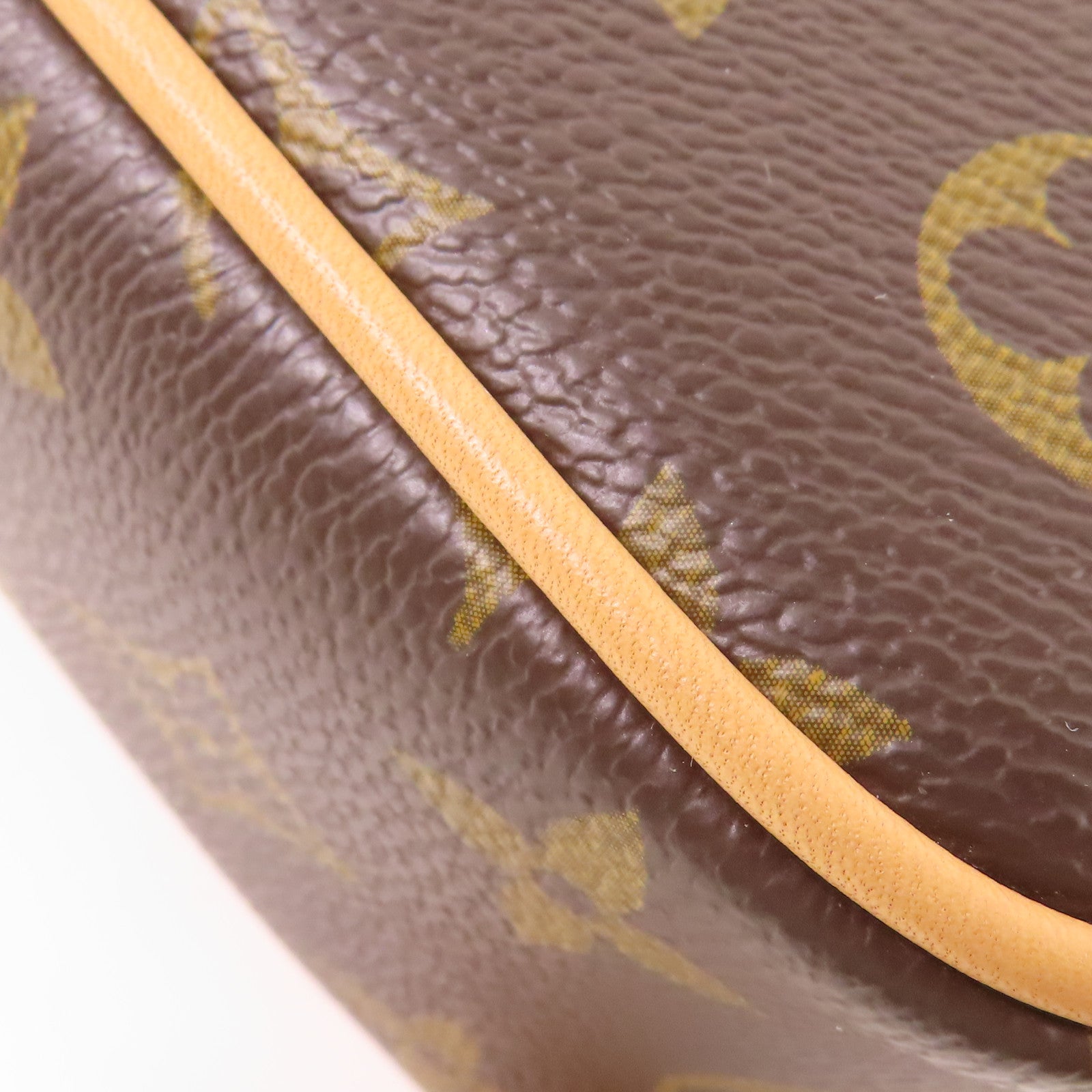 LOUIS VUITTON LV GHW Sac Coeur Shoulder Bag M57456 Monogram Game On Brown