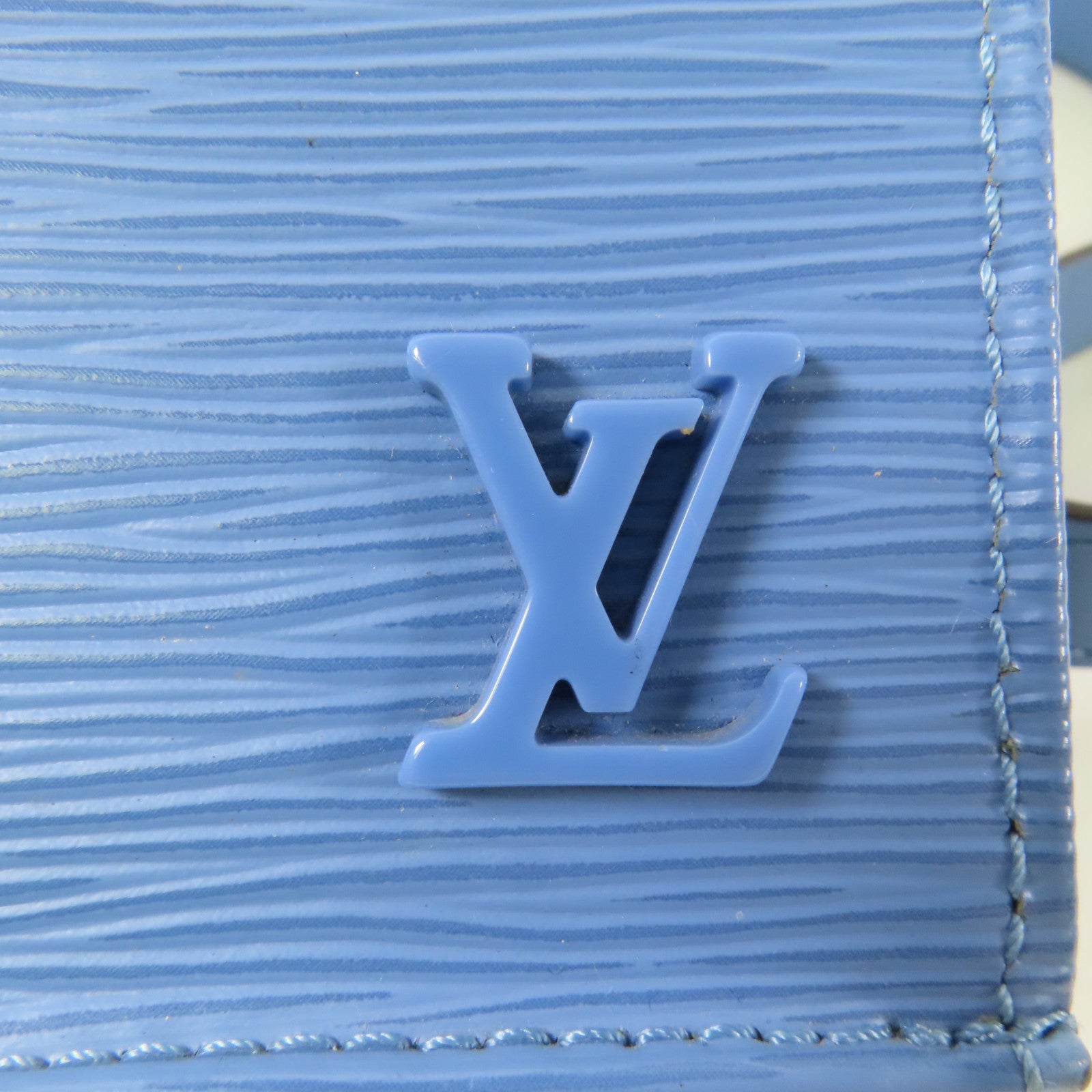 LOUIS VUITTON Epi Petit Sac Plat銀扣手挽肩背兩用袋