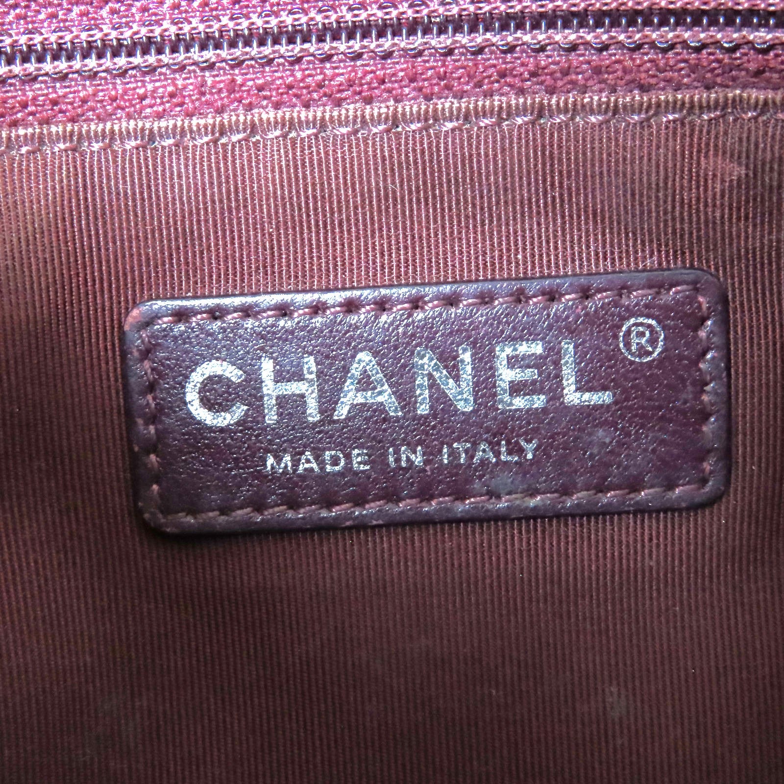 CHANEL 牛皮皮革Chain Shoulder銀扣肩背袋黑色