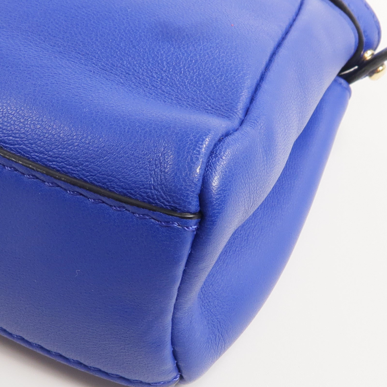 FENDI 牛皮皮革Micro Peekaboo金扣手挽肩背兩用袋