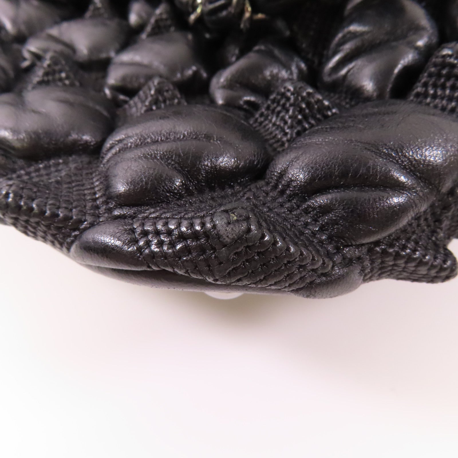 CHANEL 牛皮皮革Shoulder Bag銀扣肩背袋