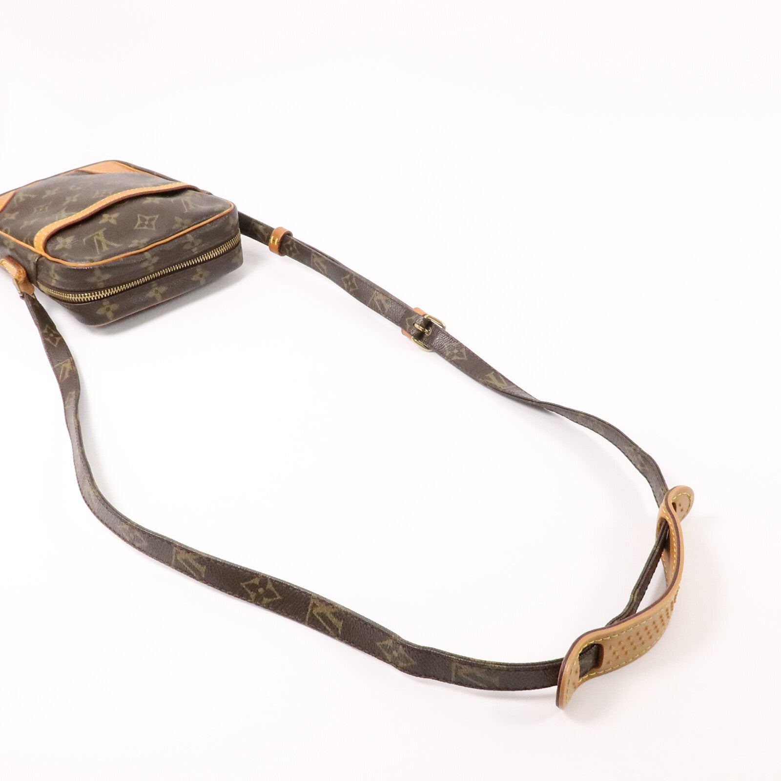 LOUIS VUITTON Monogram Danube金扣肩背袋