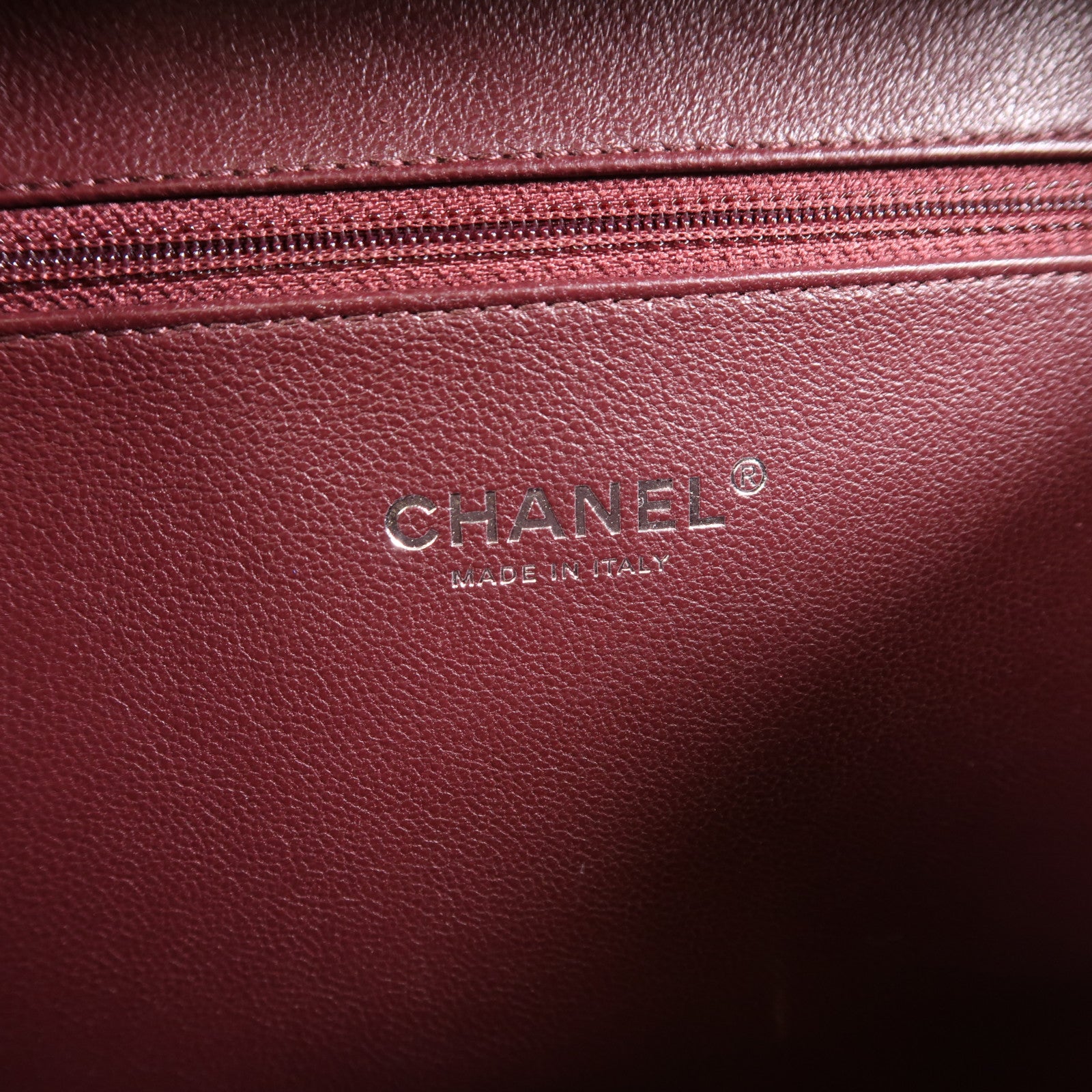 CHANEL 【激減優惠】牛皮皮革Vanity Case銀扣鏈帶手挽肩背兩用袋