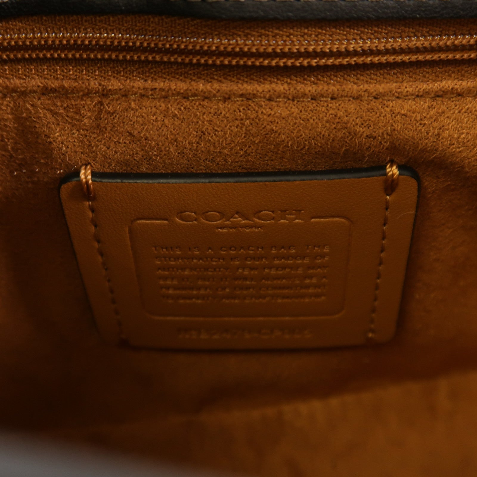 COACH 塗層帆布Shoulder Bag金扣肩背袋