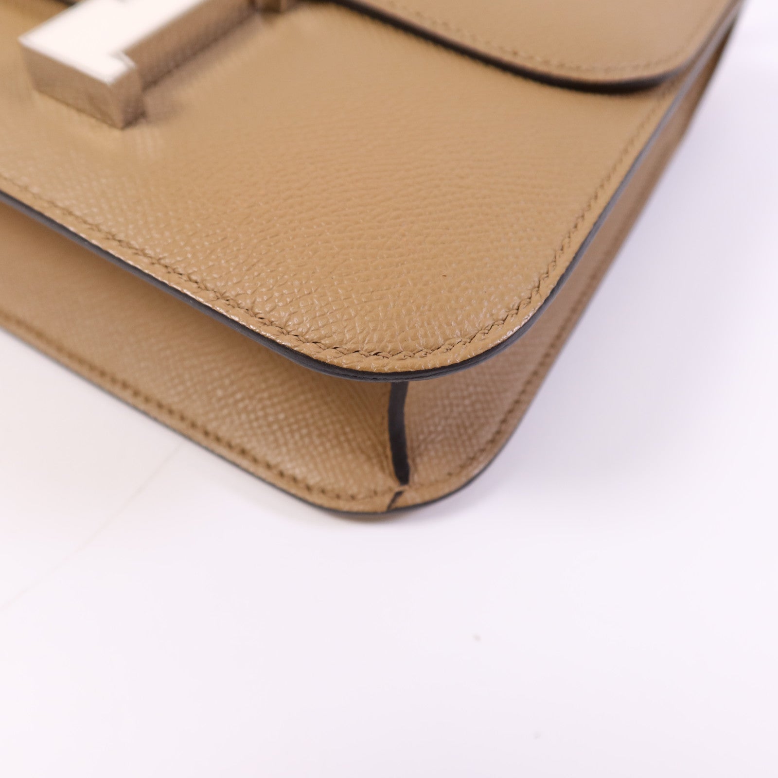HERMES Epsom皮革Constance 24銀扣肩背袋Chai