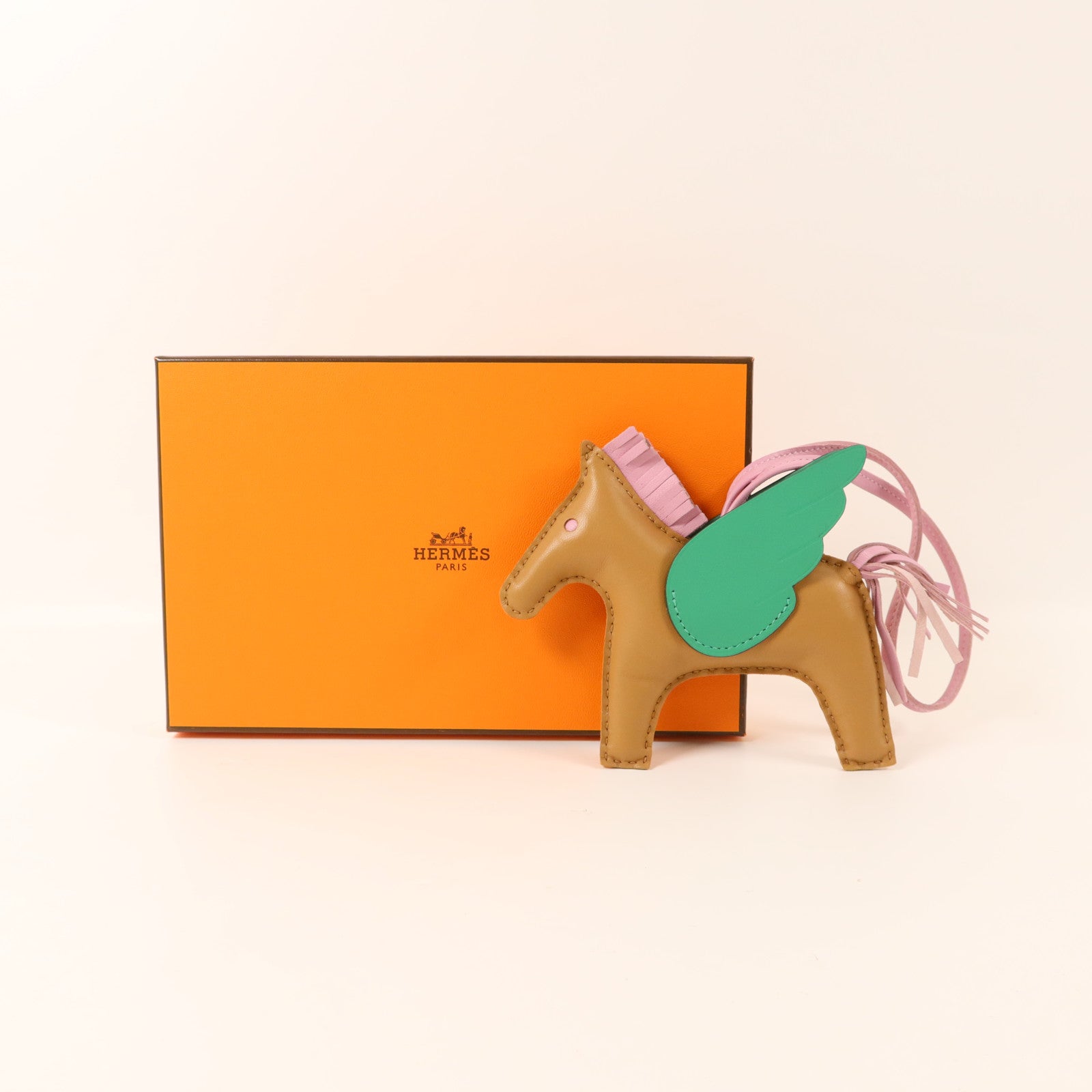HERMES Milo皮革/Swift皮革Rodeo Pegase MM掛飾Mauve Sylvestre/Chai