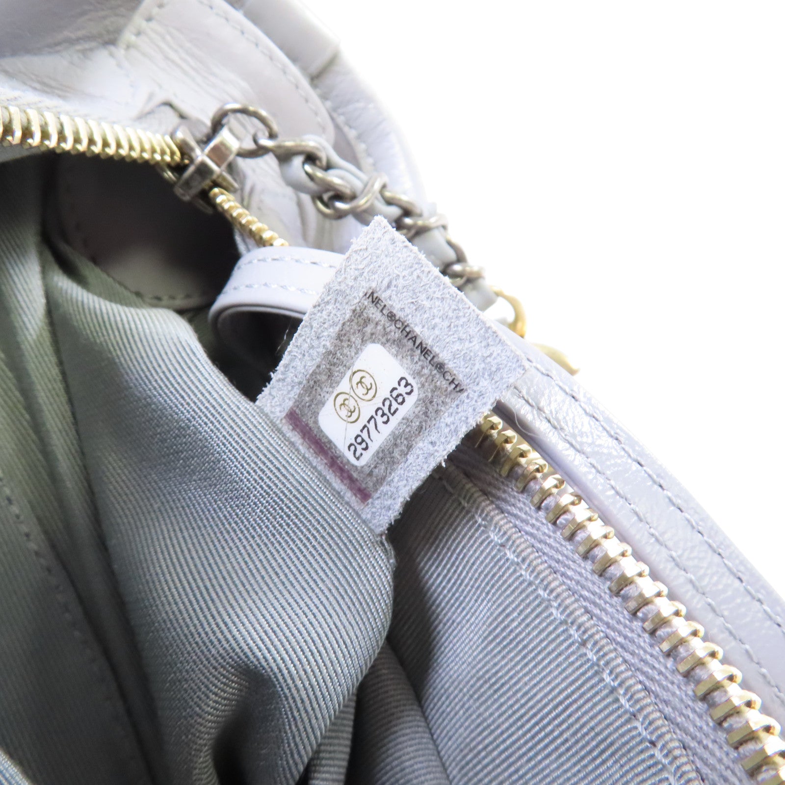 CHANEL 【激減優惠】菱格牛皮皮革Gabrielle Small Chain Shoulder Bag鏈帶肩背袋灰色