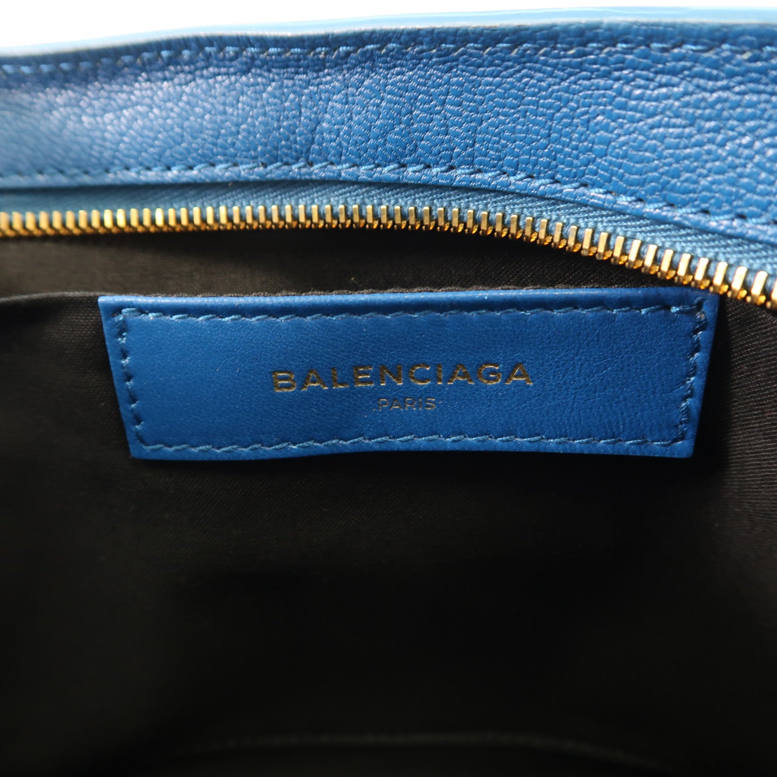 BALENCIAGA 牛皮皮革Shoulder Bag金扣肩背袋