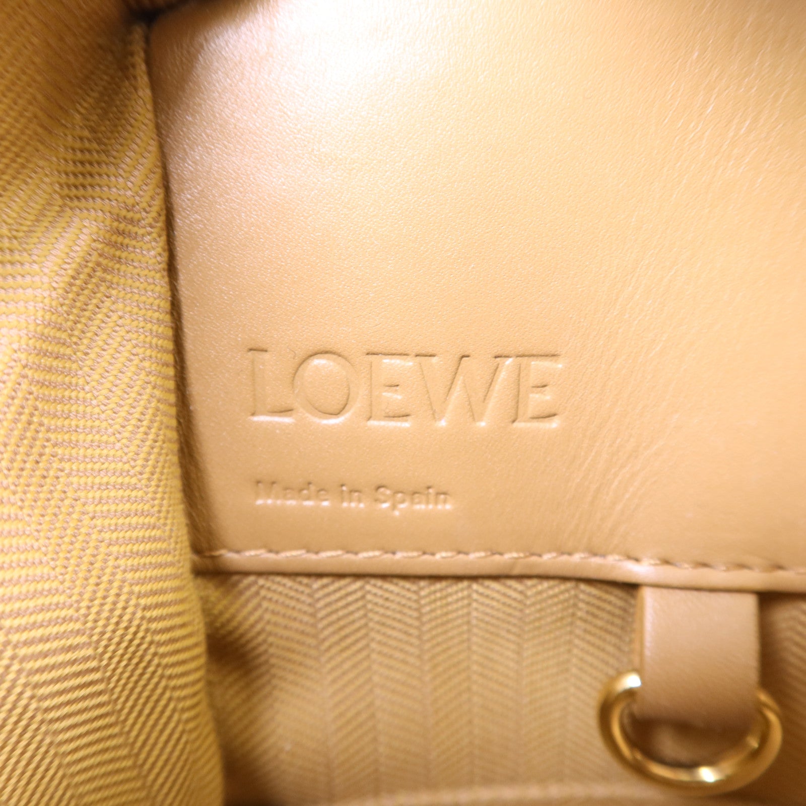 LOEWE 牛皮皮革Hammock Small金扣手挽肩背兩用袋