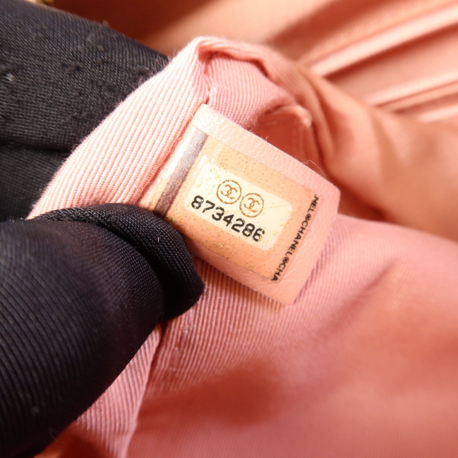 CHANEL 牛皮皮革Petite Timeless Tote Bag金扣鏈帶肩背袋