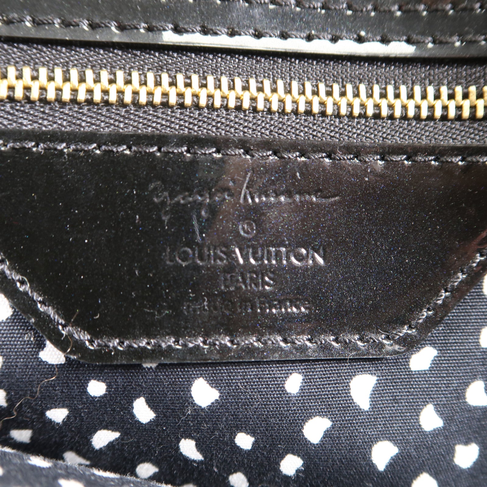 LOUIS VUITTON Vernis皮革Lockit MM Yayoi Kusama金扣手挽袋