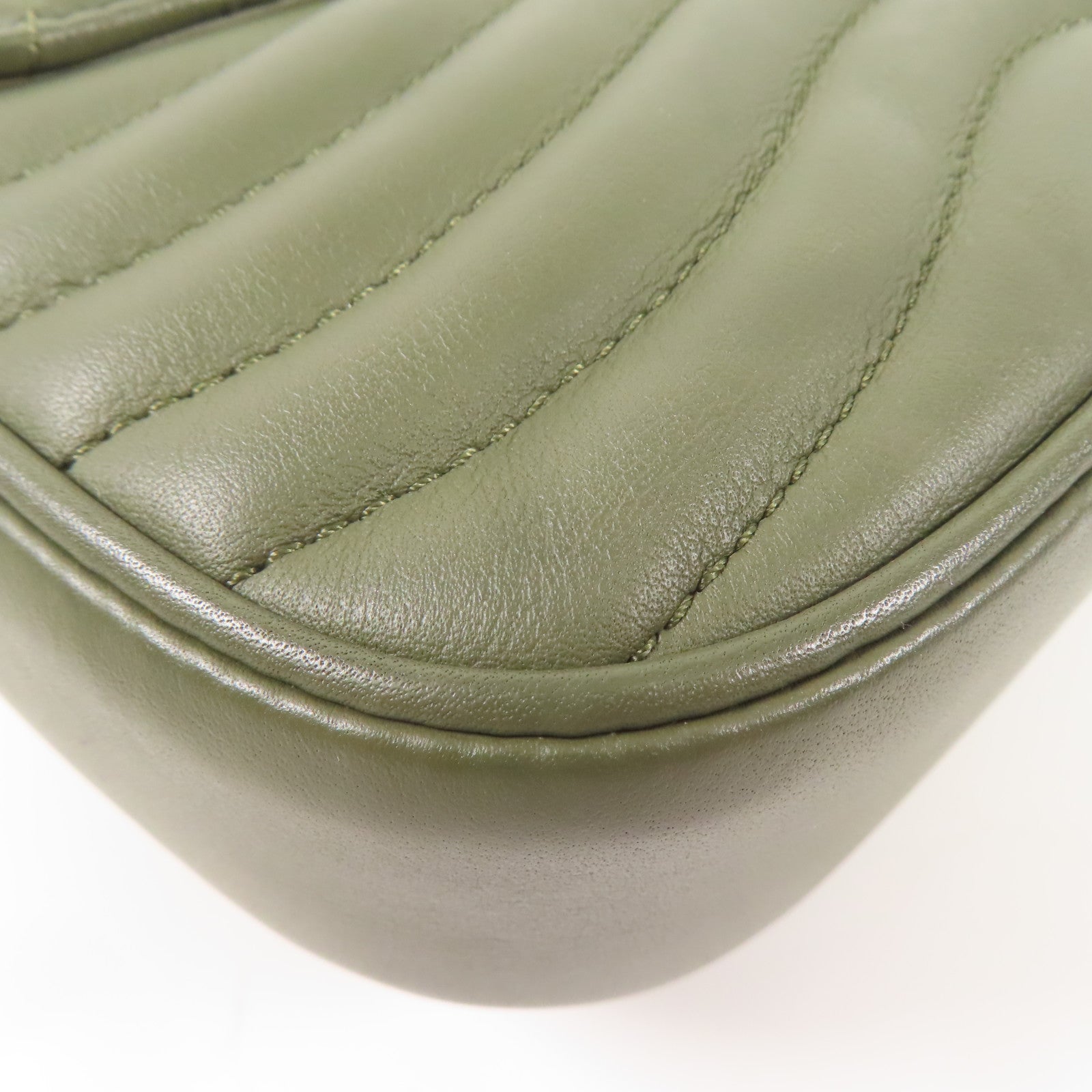 LOUIS VUITTON 牛皮皮革New Wave Multi Pochette金扣手挽肩背兩用袋