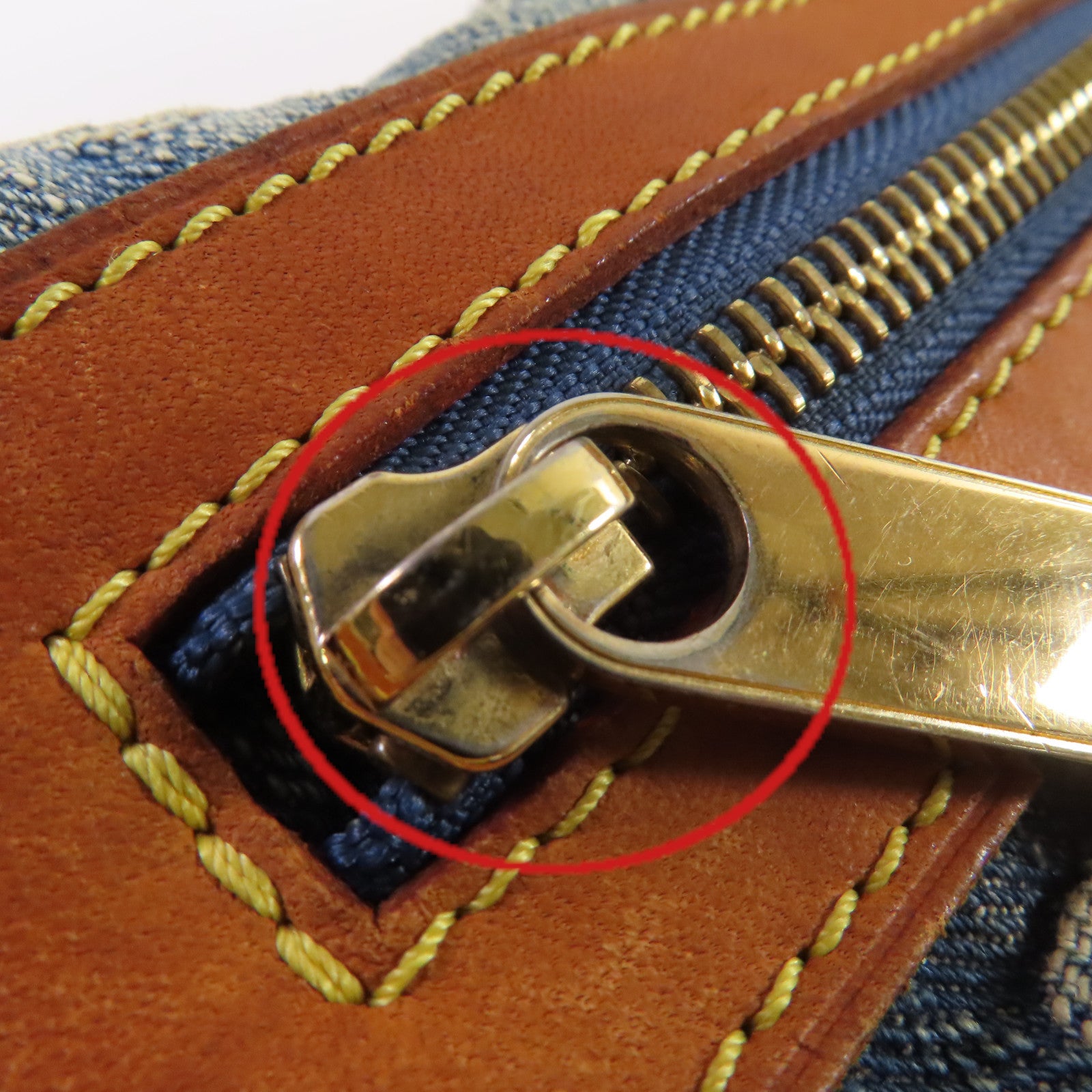 LOUIS VUITTON Monogram Denim Baggy PM Shoulder Bag金扣肩背袋藍色