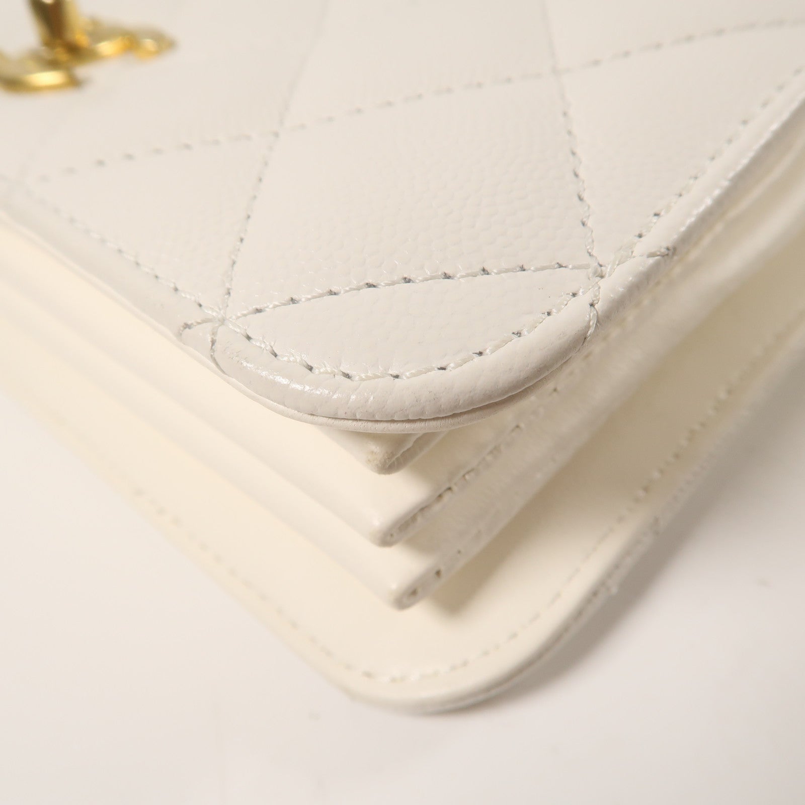 CHANEL 菱格牛皮皮革Chain Shoulder金扣手挽肩背兩用袋白色