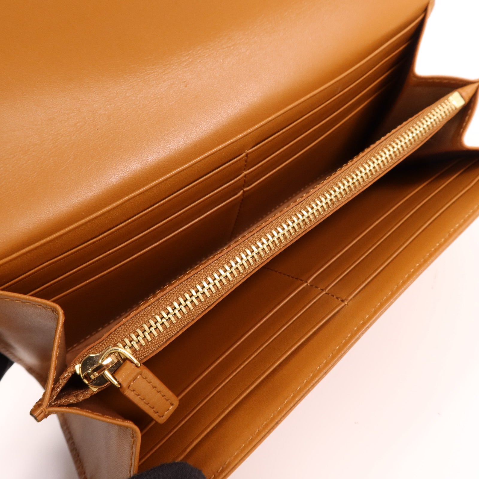 MCM 牛皮皮革Long Wallet金扣長錢包