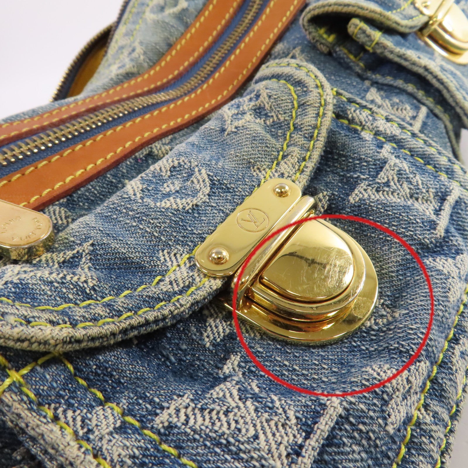 LOUIS VUITTON Monogram Denim Baggy PM Shoulder Bag金扣肩背袋藍色
