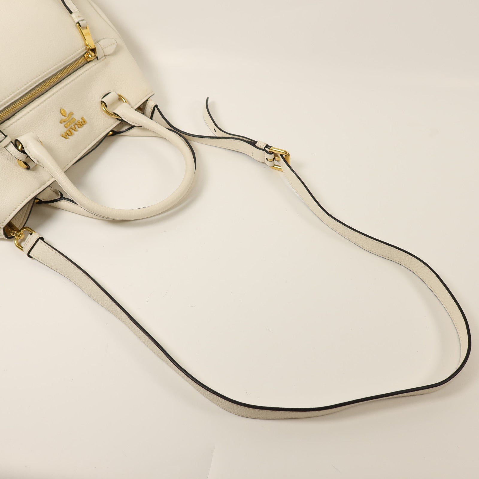 PRADA 牛皮皮革Shoulder Bag金扣手挽肩背兩用袋