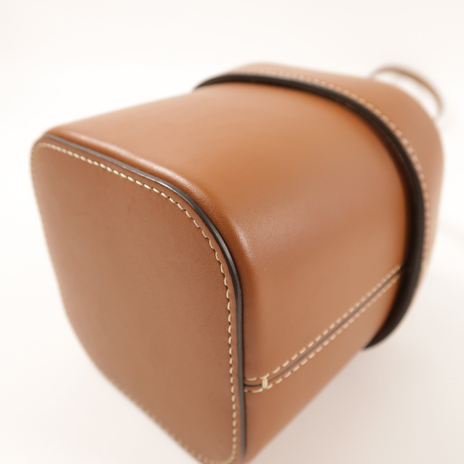 CELINE 【激減優惠】牛皮皮革Cuir Triomphe Box Small金扣肩背袋