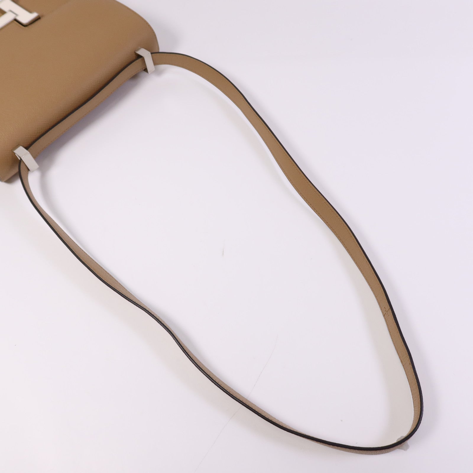 HERMES Epsom皮革Constance 24銀扣肩背袋Chai