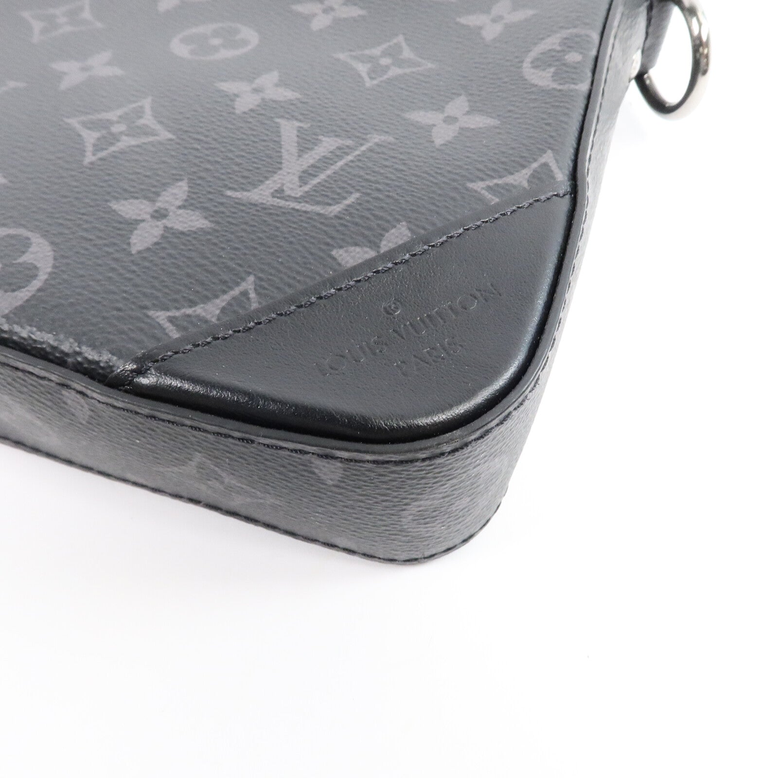 LOUIS VUITTON Monogram Eclipse Reverse Trio Messenger肩背袋