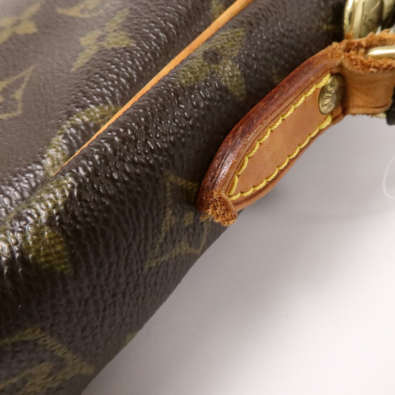 LOUIS VUITTON Monogram Danube金扣肩背袋