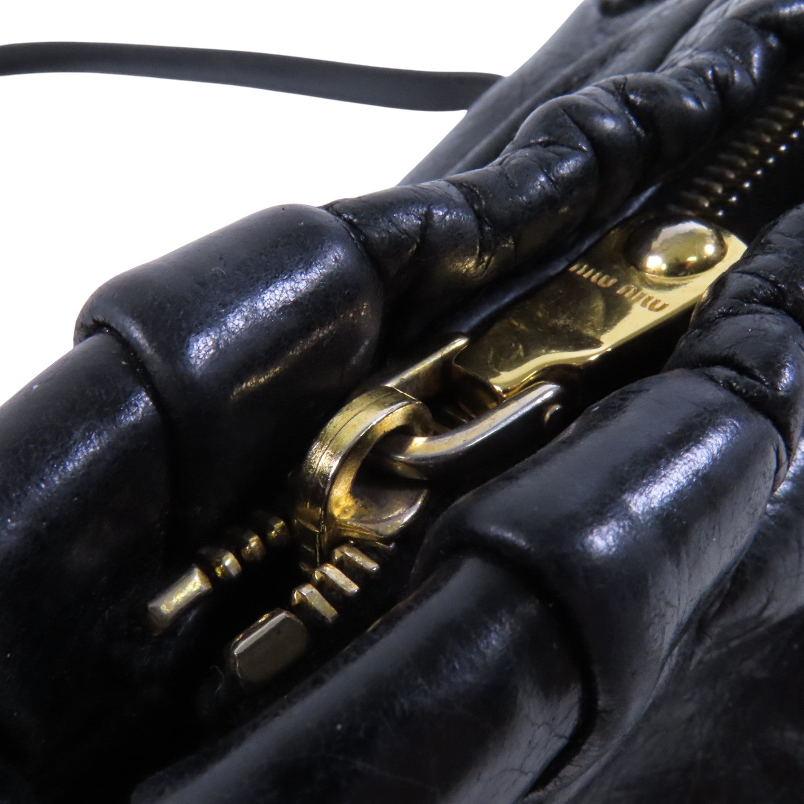 Miu Miu 羊皮皮革Shoulder Bag銀扣肩背袋