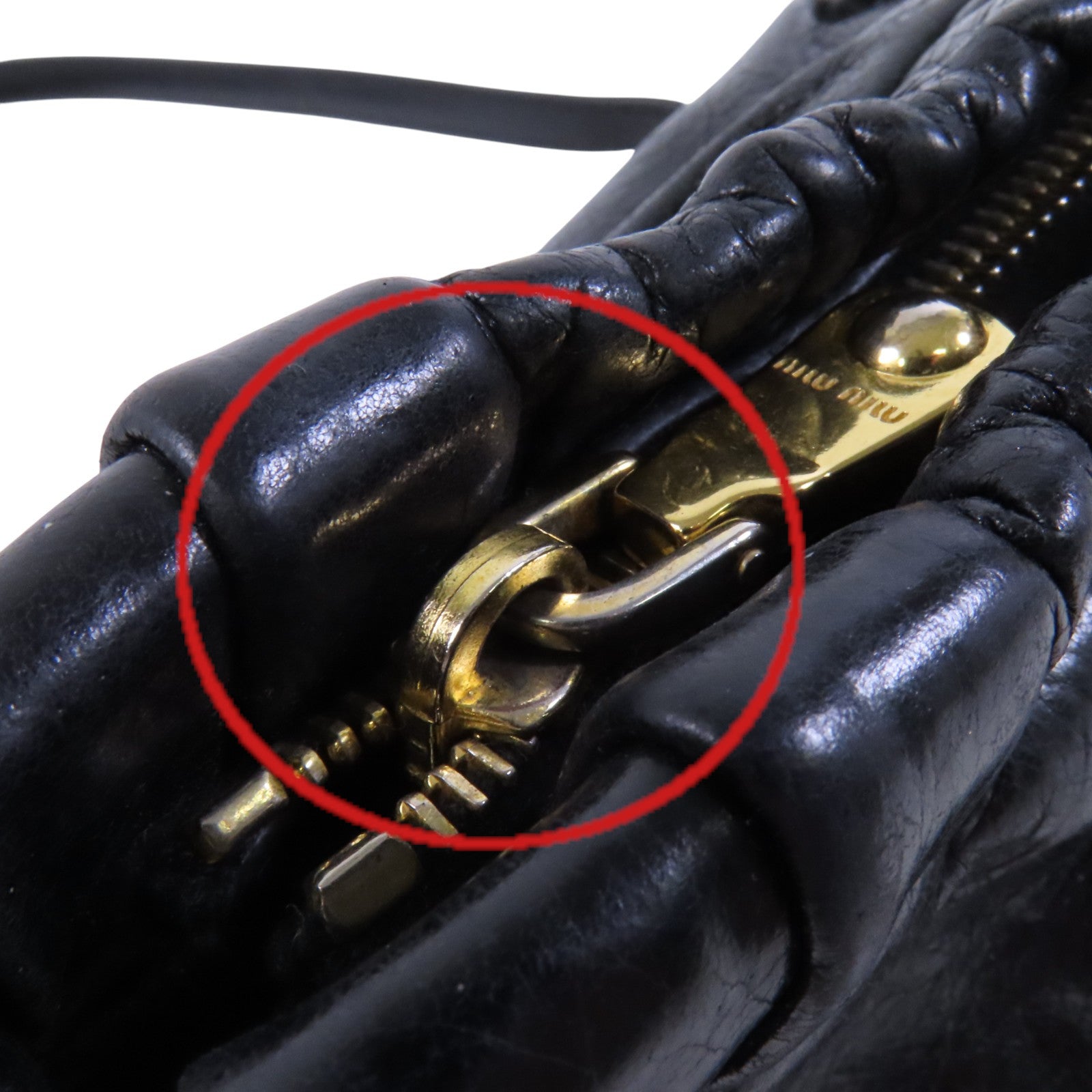 Miu Miu 羊皮皮革Shoulder Bag銀扣肩背袋