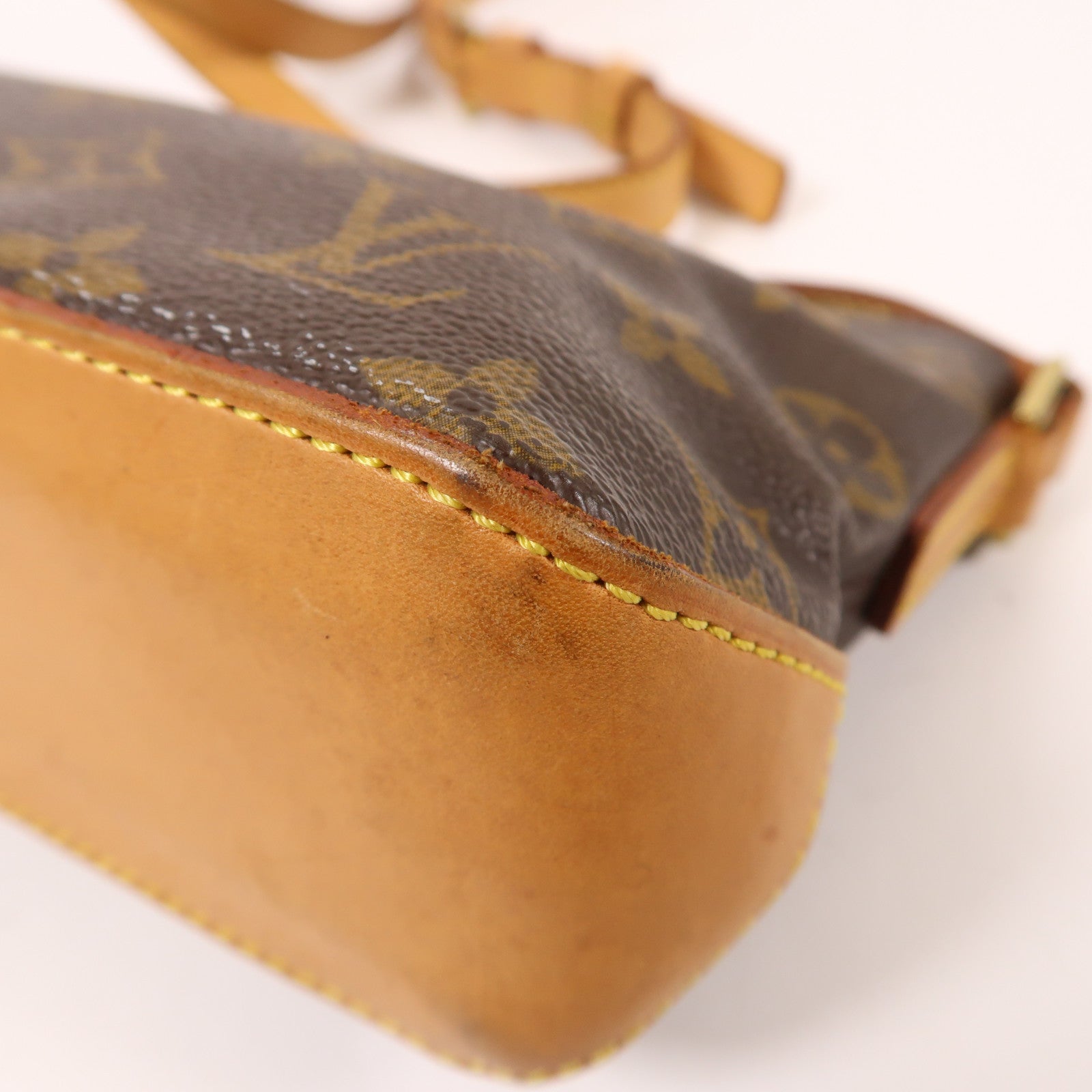 LOUIS VUITTON Monogram Trotteur金扣肩背袋棕色