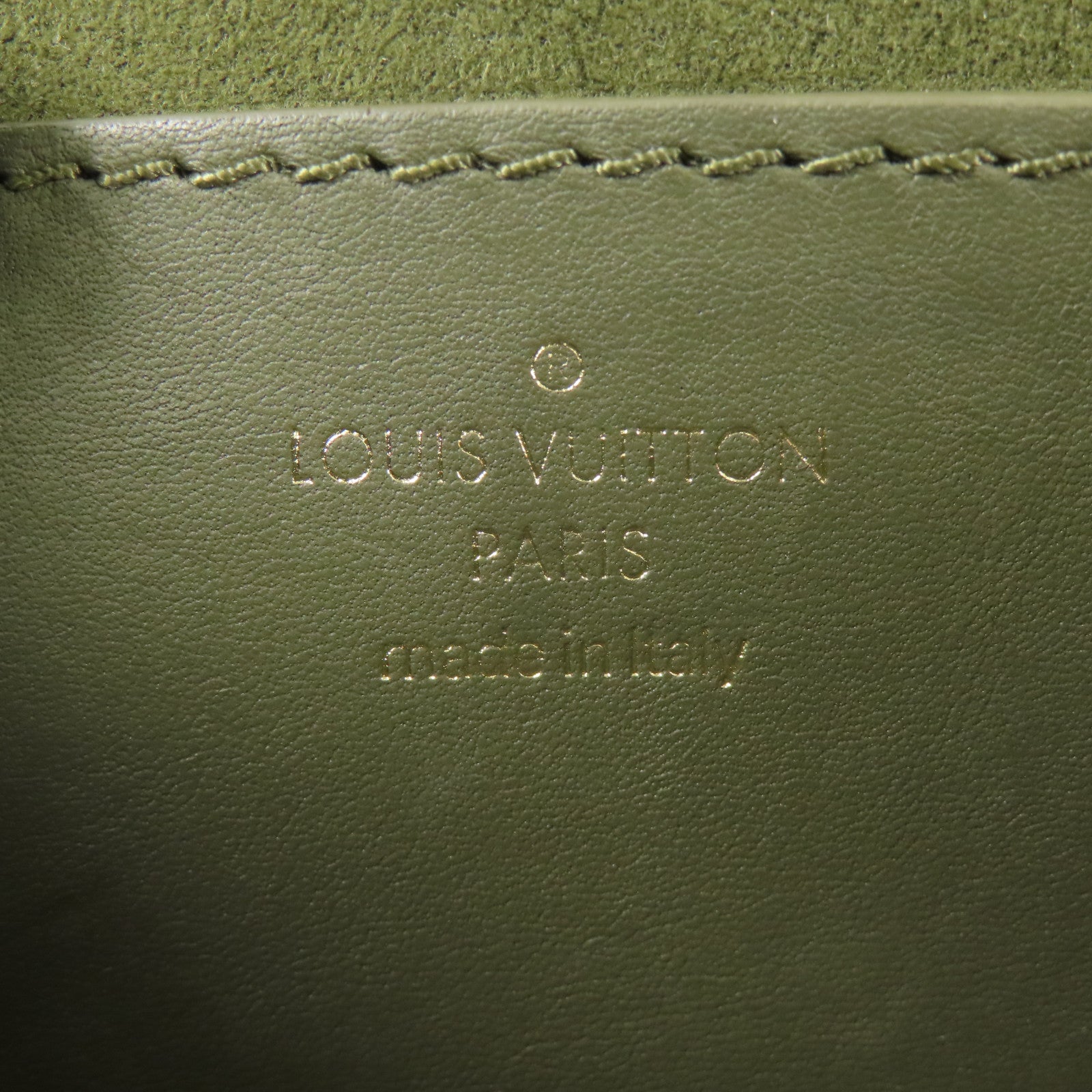 LOUIS VUITTON 牛皮皮革New Wave Multi Pochette金扣手挽肩背兩用袋