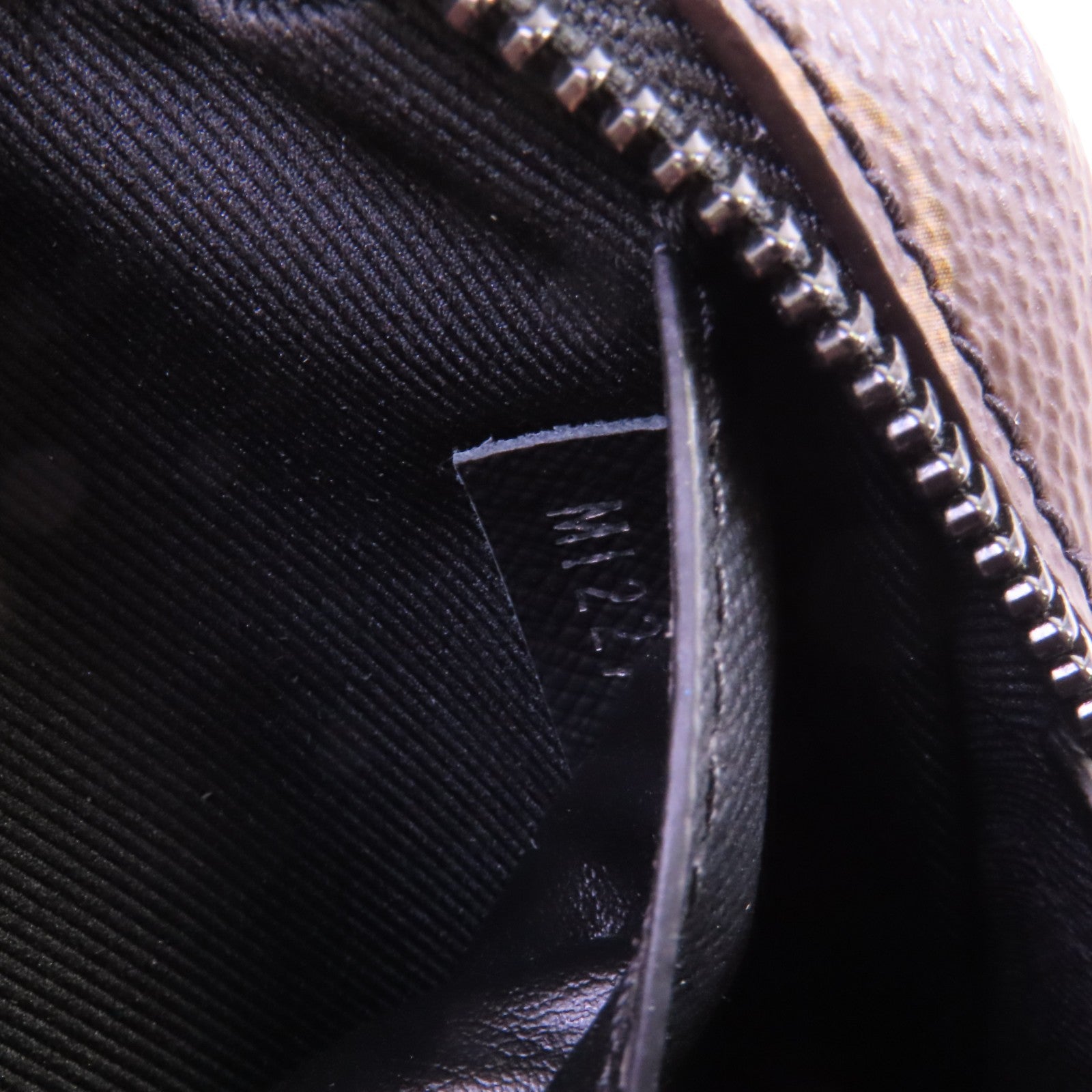 LOUIS VUITTON Monogram Macassar Christopher Wearable Wallet錢包肩背袋