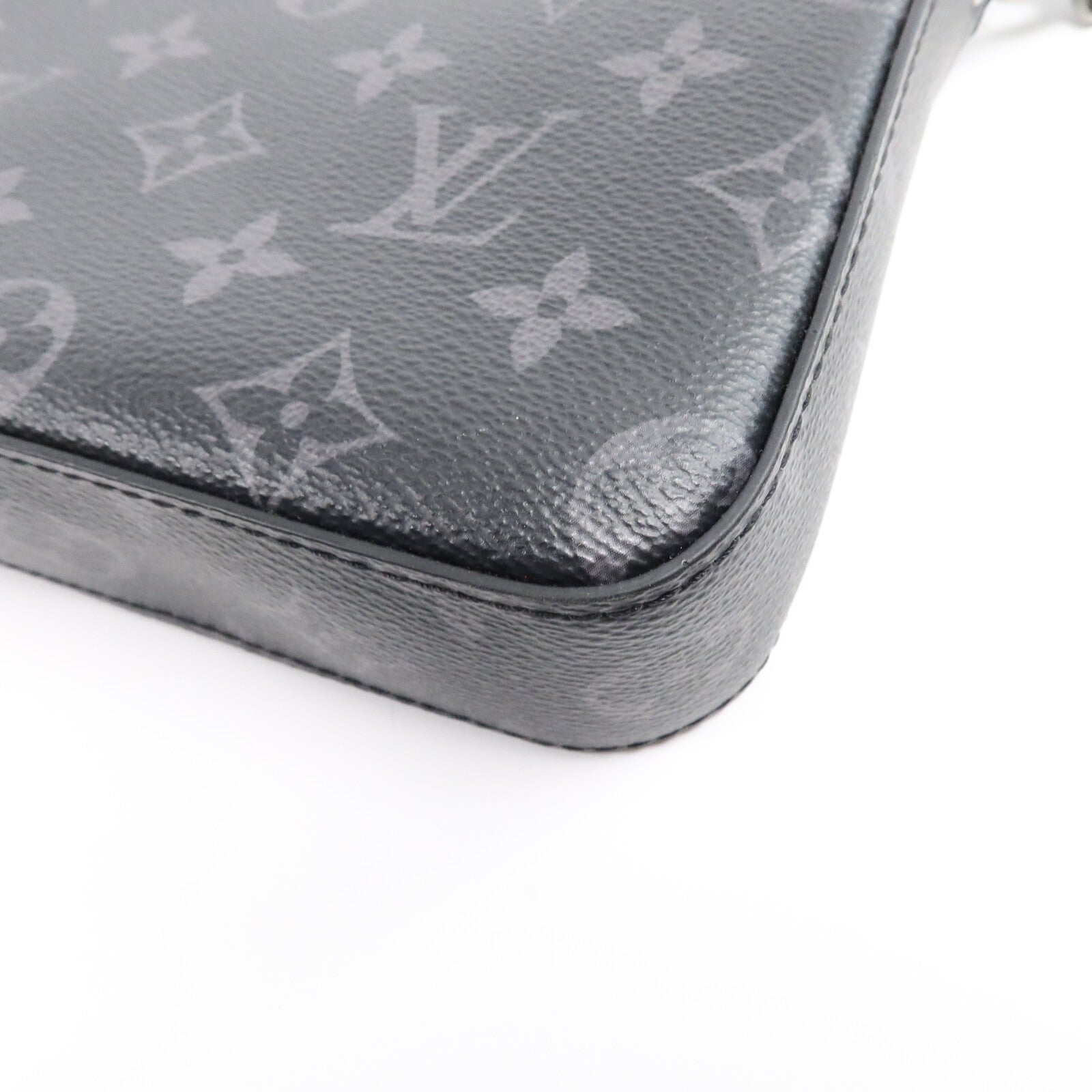 LOUIS VUITTON Monogram Eclipse Reverse Trio Messenger肩背袋