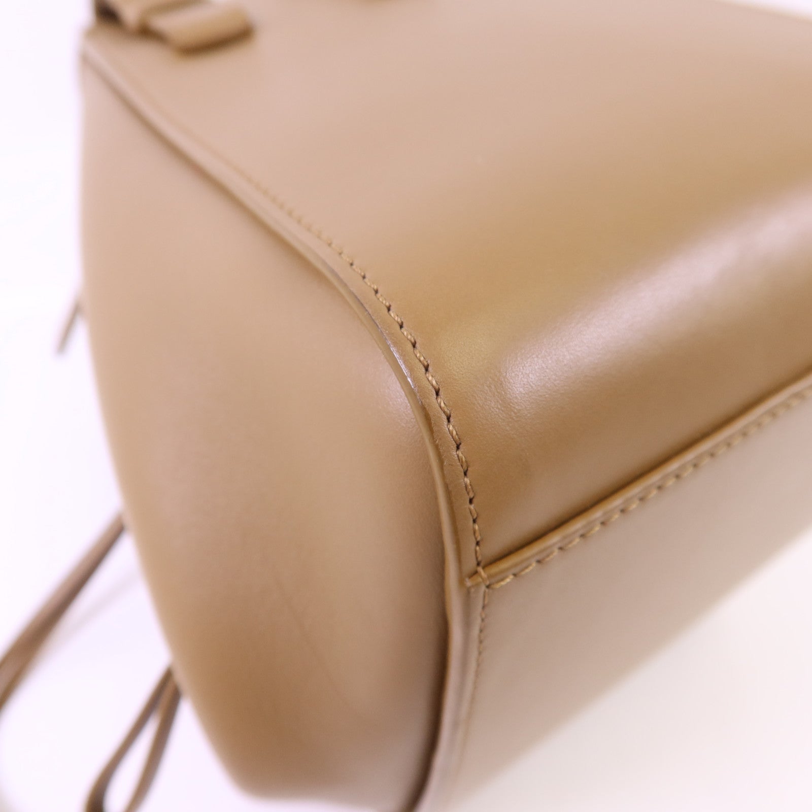 LOEWE 牛皮皮革Hammock Small金扣手挽肩背兩用袋