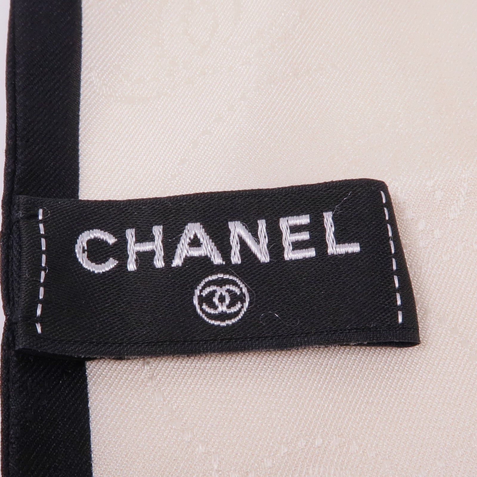 CHANEL 絲質Scarf絲巾