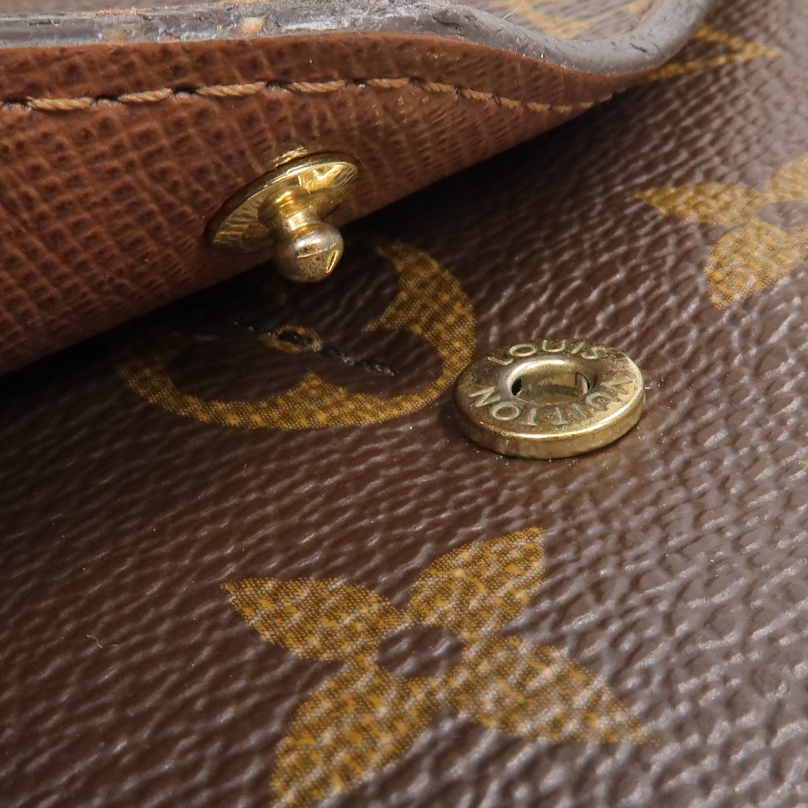 LOUIS VUITTON Monogram Sarah Wallet金扣長錢包