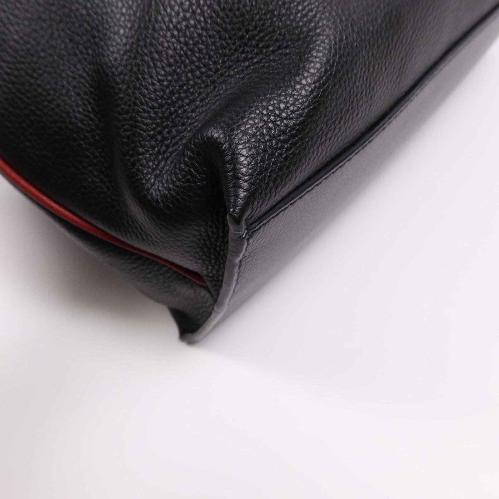 BALLY 牛皮皮革Shoulder Bag銀扣手挽袋