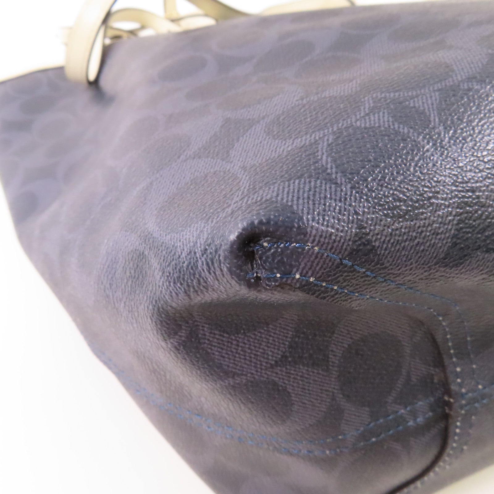 COACH 【激減優惠】塗層帆布Shoulder Bag金扣肩背袋