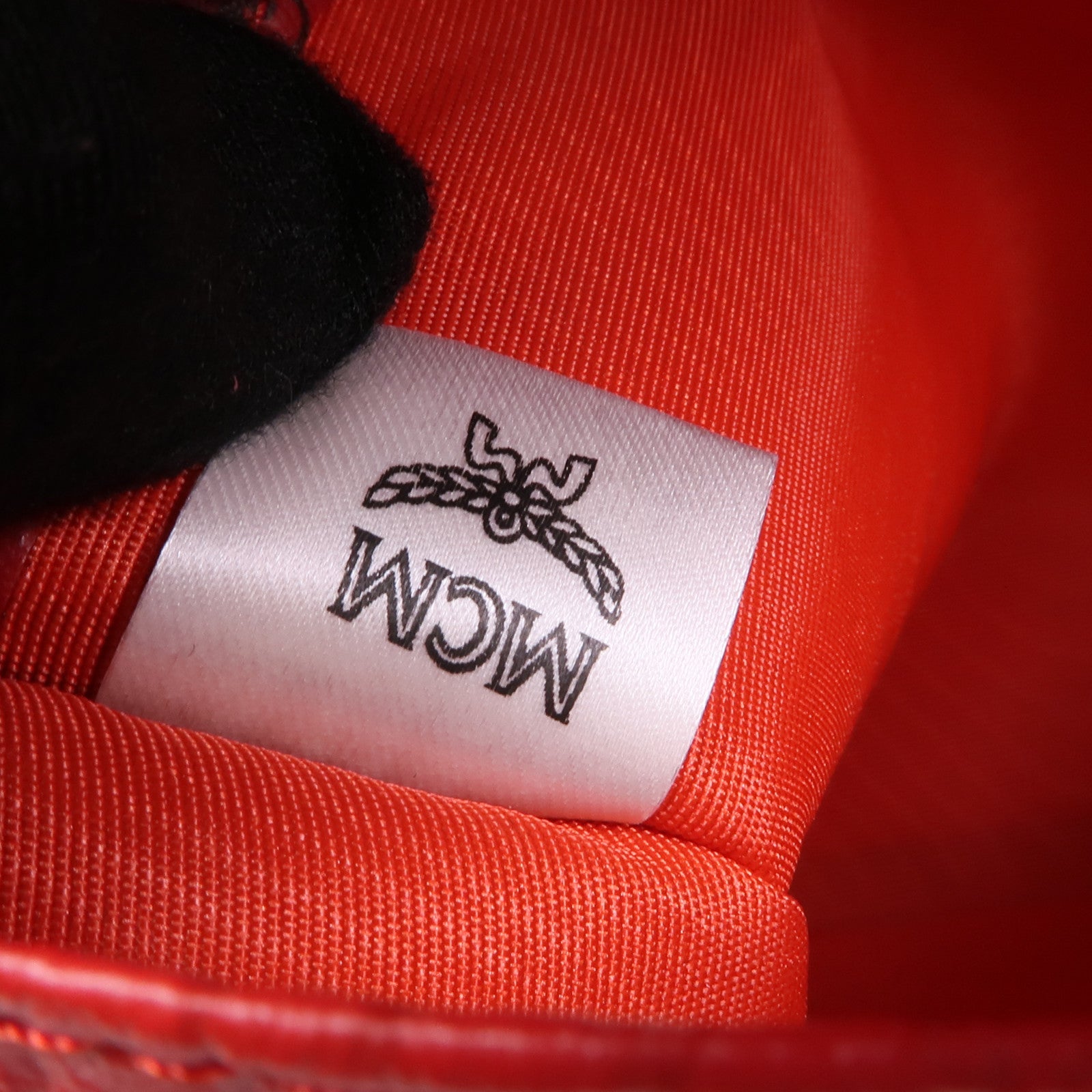 MCM 塗層帆布Pouch/Clutch金扣手拿包