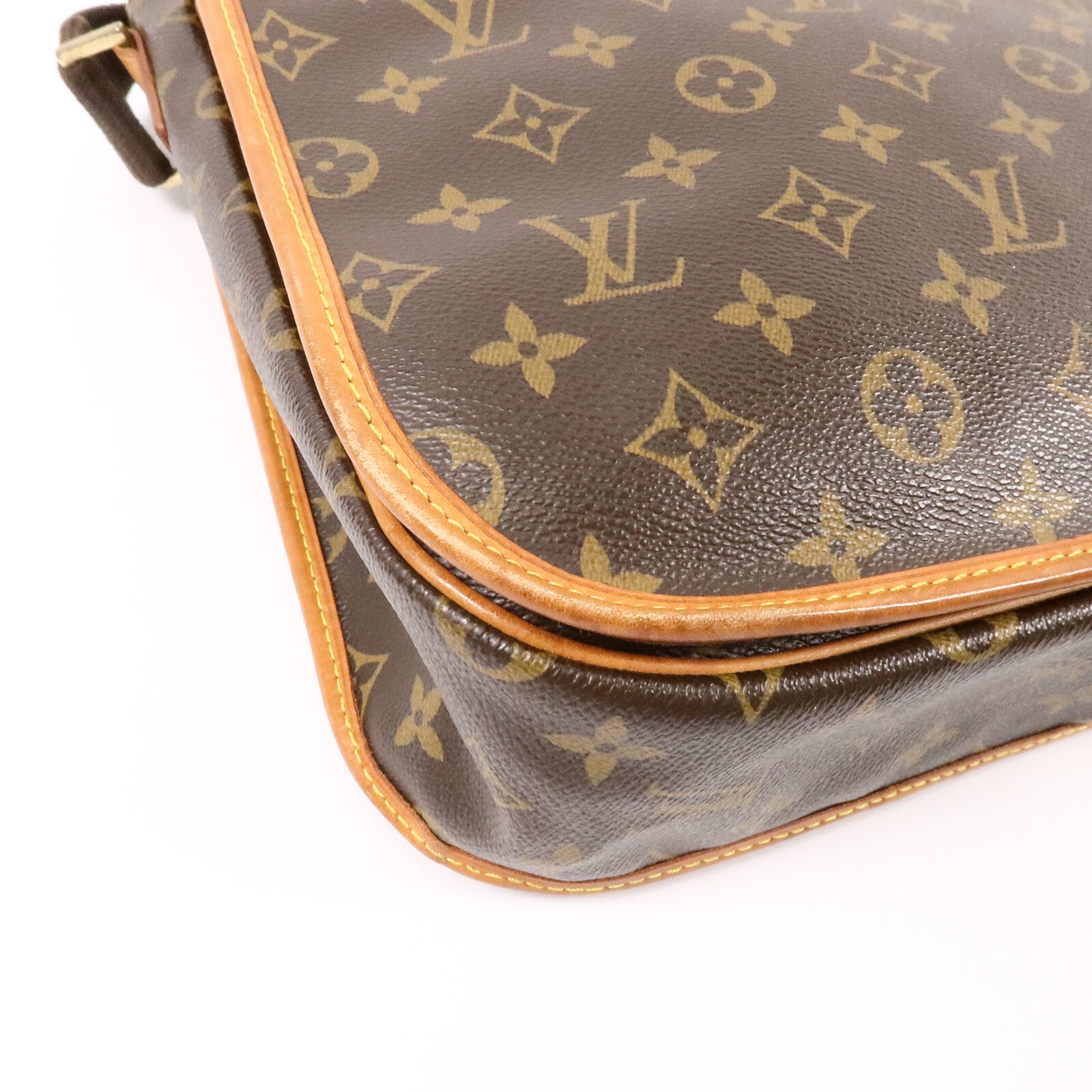LOUIS VUITTON Monogram Bosphore金扣肩背袋