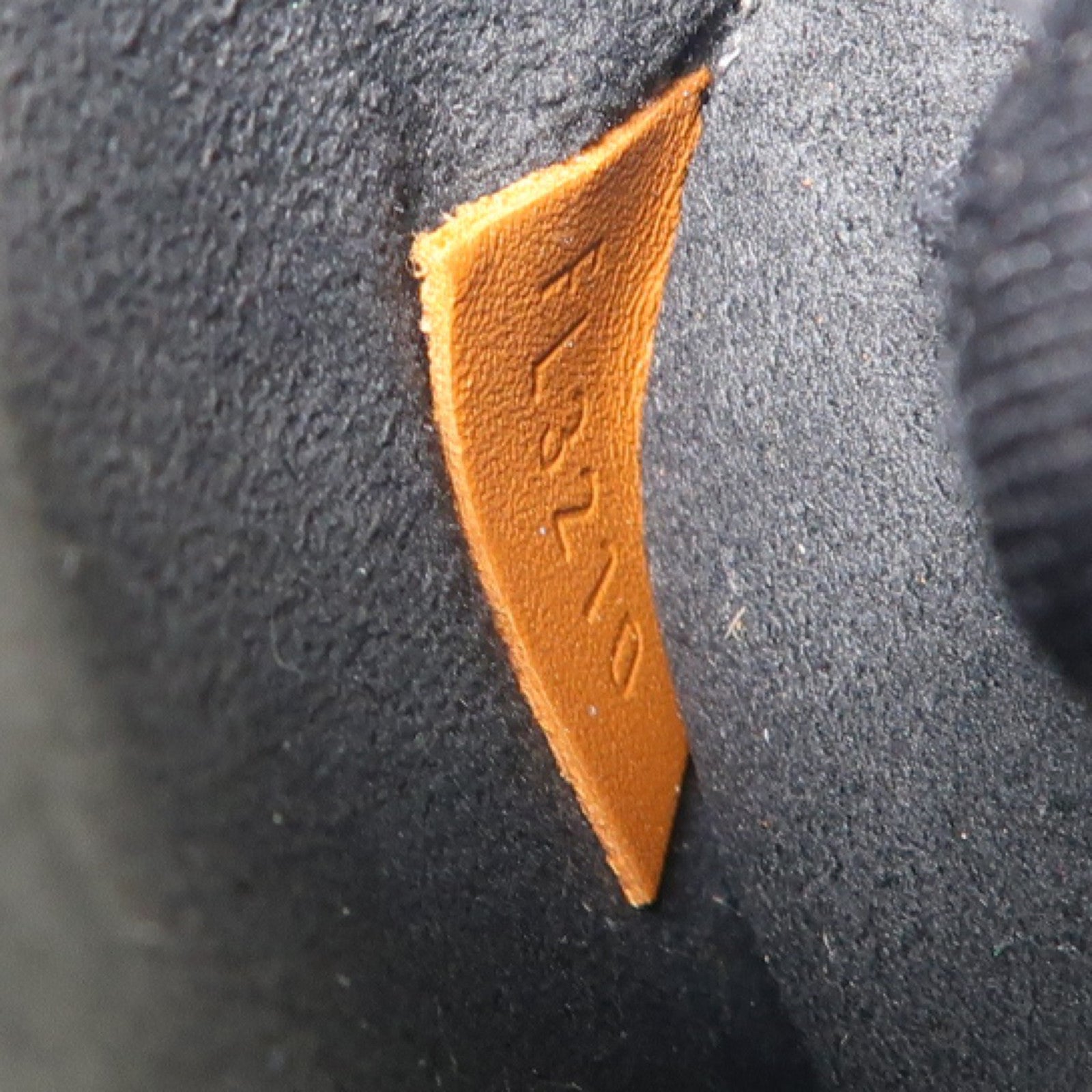LOUIS VUITTON Monogram Reverse Mini Dauphine金扣肩背袋啡色