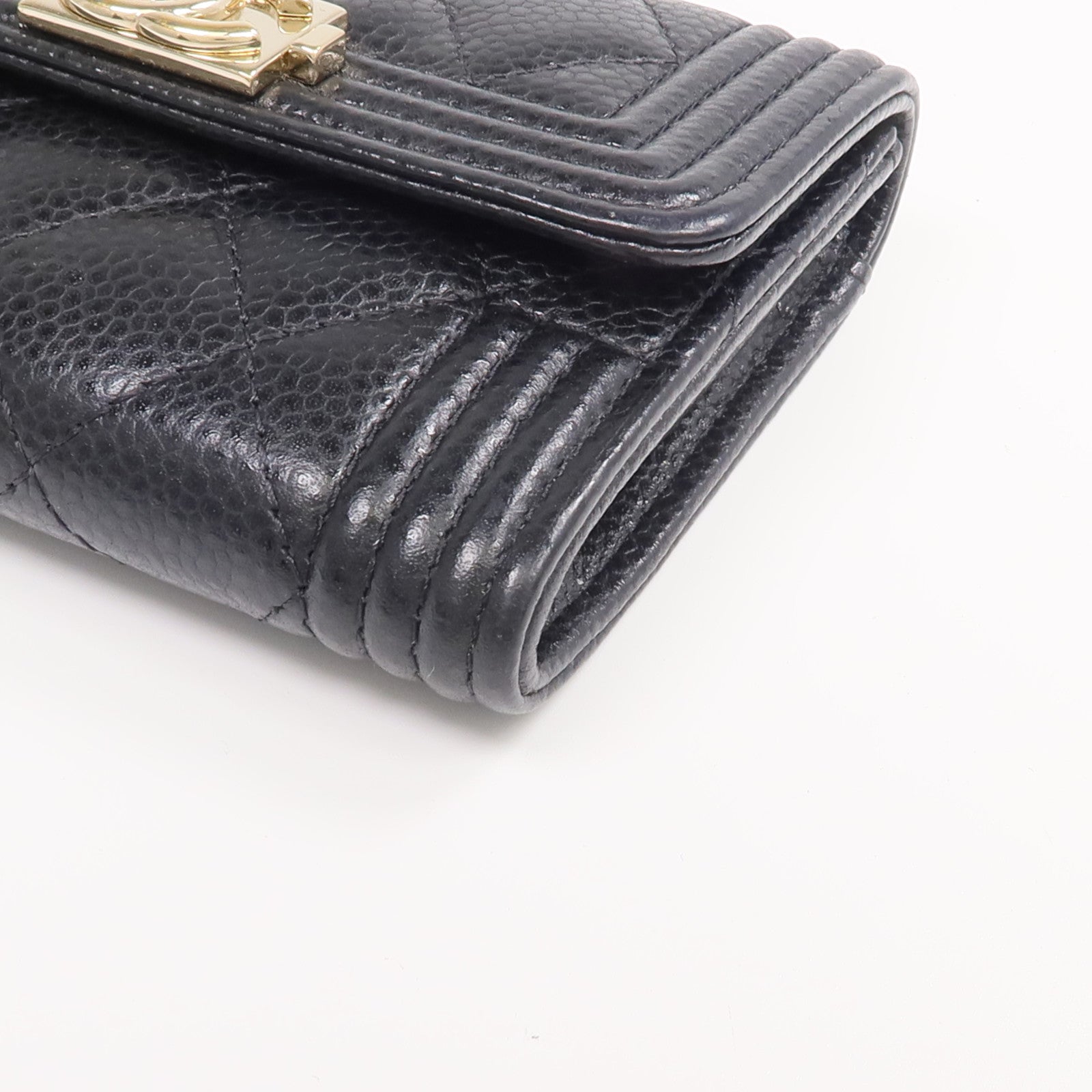 CHANEL 牛皮皮革Boy Card Case金扣卡片套
