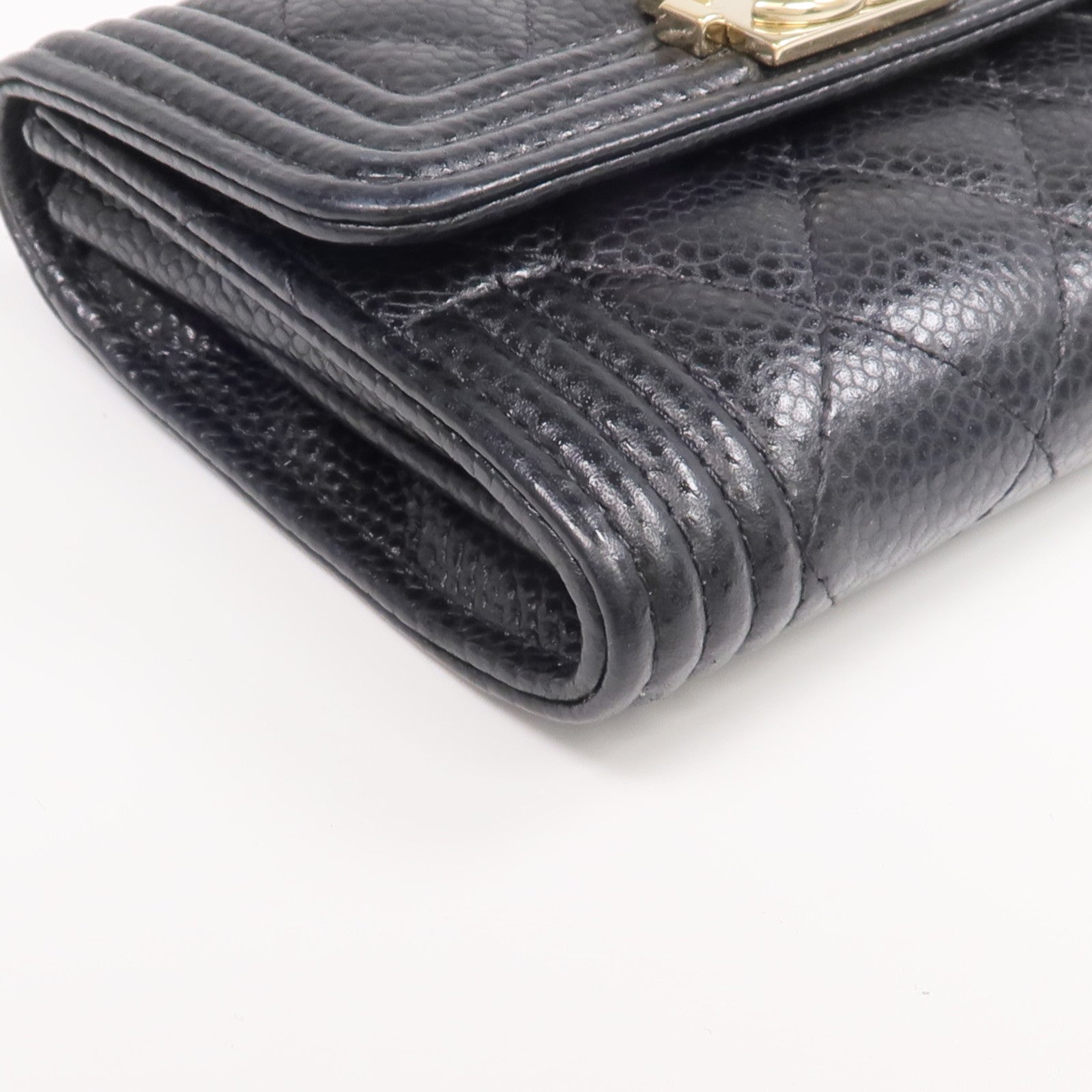 CHANEL 牛皮皮革Boy Card Case金扣卡片套