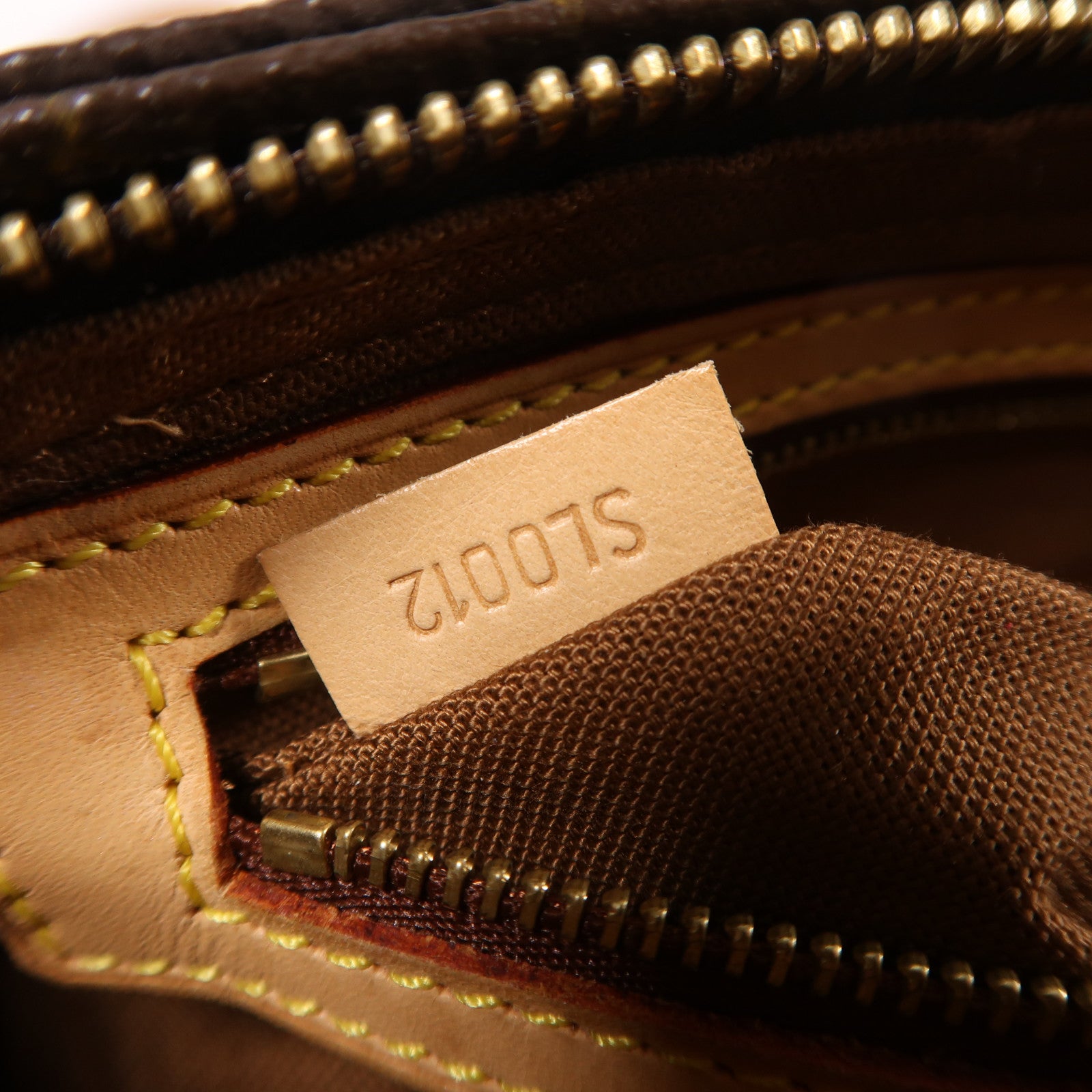 LOUIS VUITTON Monogram Trotteur金扣肩背袋棕色