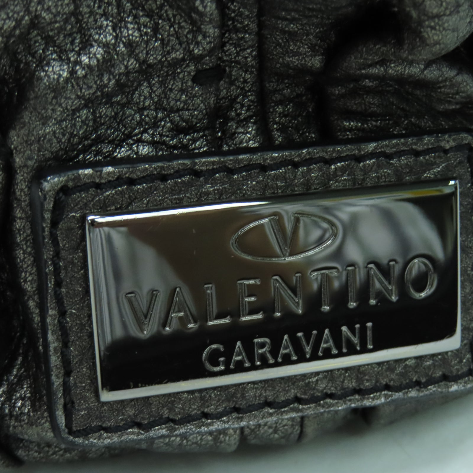 Valentino 【清倉大減價】牛皮皮革Handbag銀扣手挽袋銀色