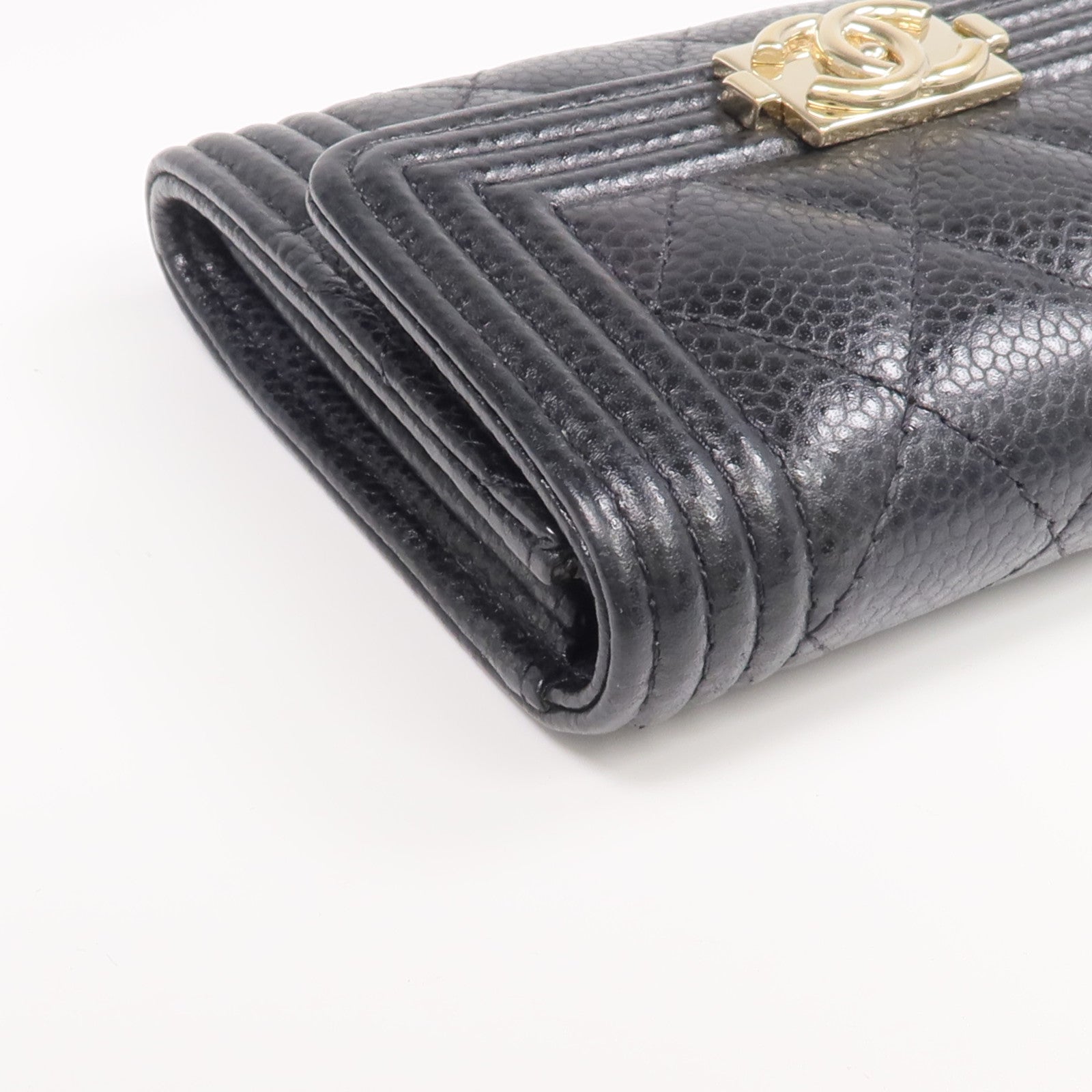 CHANEL 牛皮皮革Boy Card Case金扣卡片套