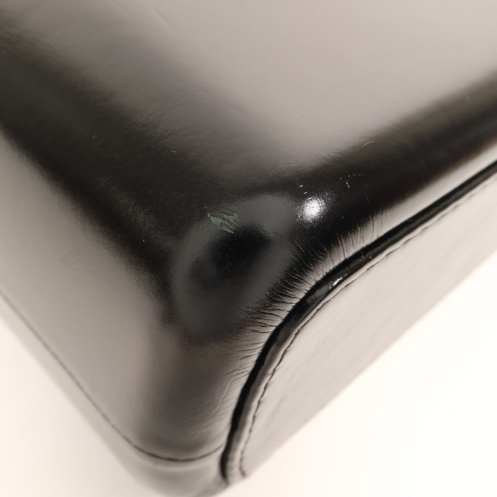 CHANEL 羊皮皮革Gabrielle Medium鏈帶肩背袋