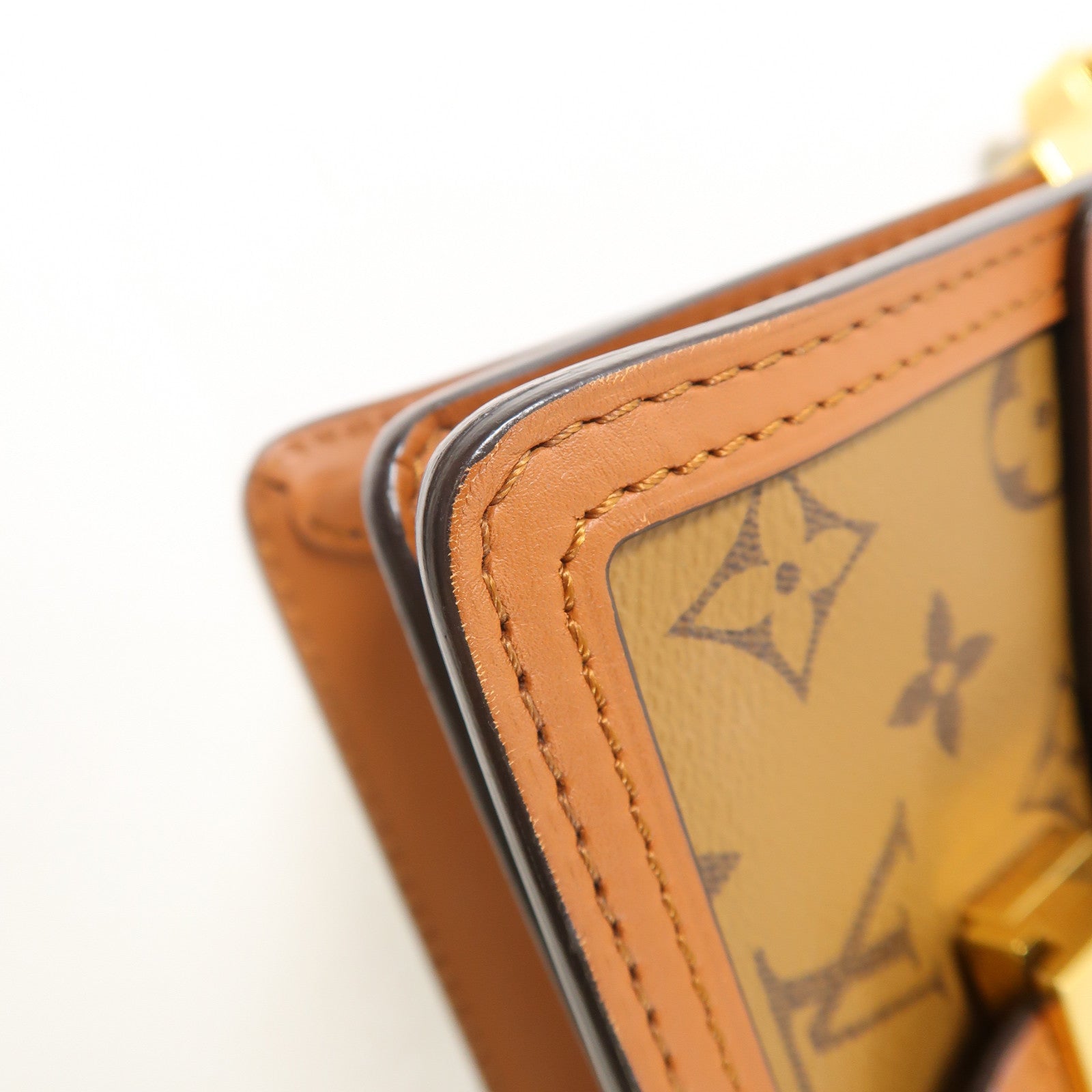 LOUIS VUITTON Monogram Reverse Mini Dauphine金扣肩背袋啡色