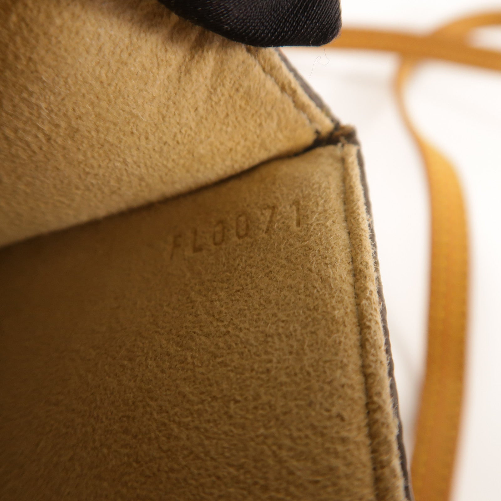 LOUIS VUITTON Monogram Pochette Twin GM金扣肩背袋