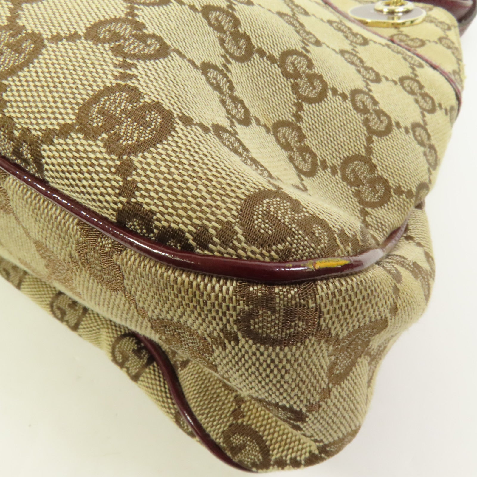 GUCCI 帆布Shoulder Bag金扣肩背袋