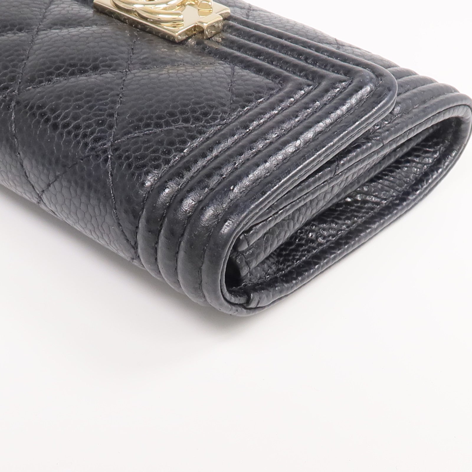 CHANEL 牛皮皮革Boy Card Case金扣卡片套