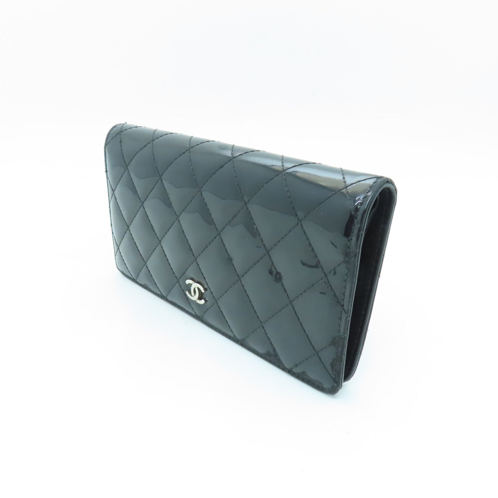 CHANEL 【激減優惠】菱格漆皮皮革Long Wallet銀扣長錢包黑色